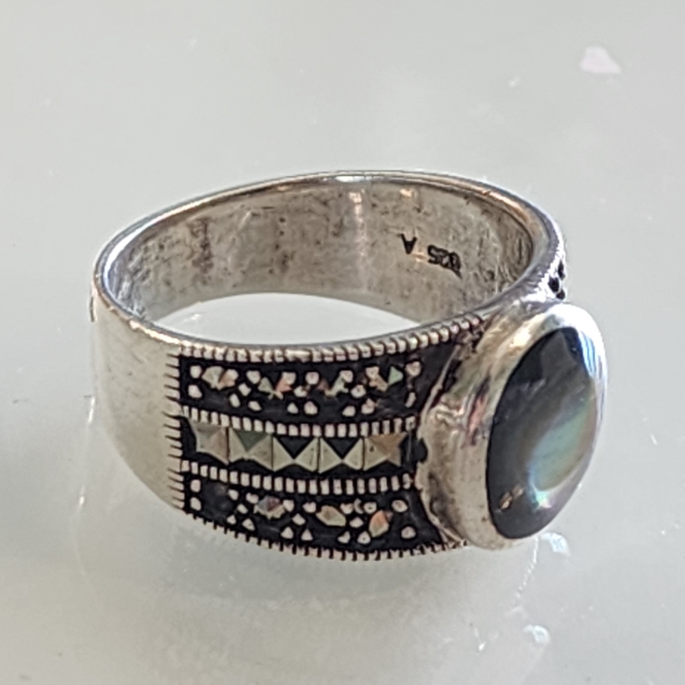 Chic Sterling Silver Abalone Shell And Marcasite Women's Ring Size 9.5 Invest